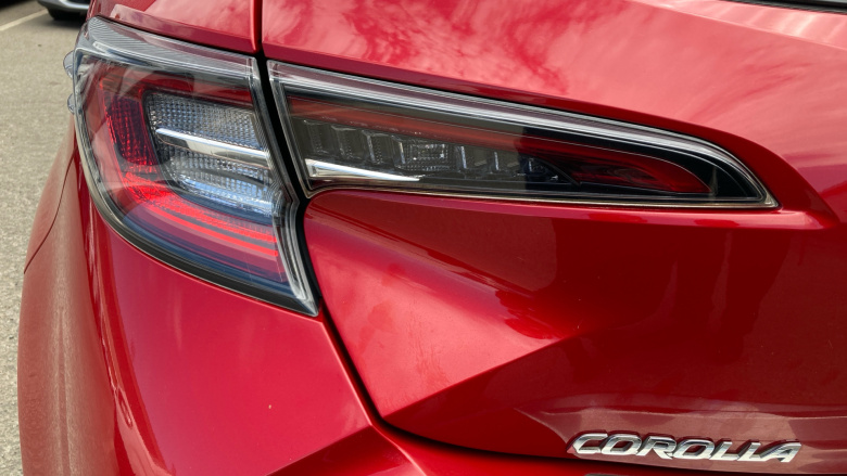 Toyota Corolla 1.8 VVT-i Hybrid Design 5dr CVT Hybrid Hatchback